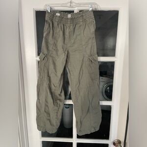 GAP girls size 12 olive green cargo pants